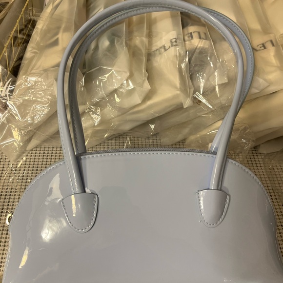 Shoulder Bag Baby Blue - Picture 1 of 3